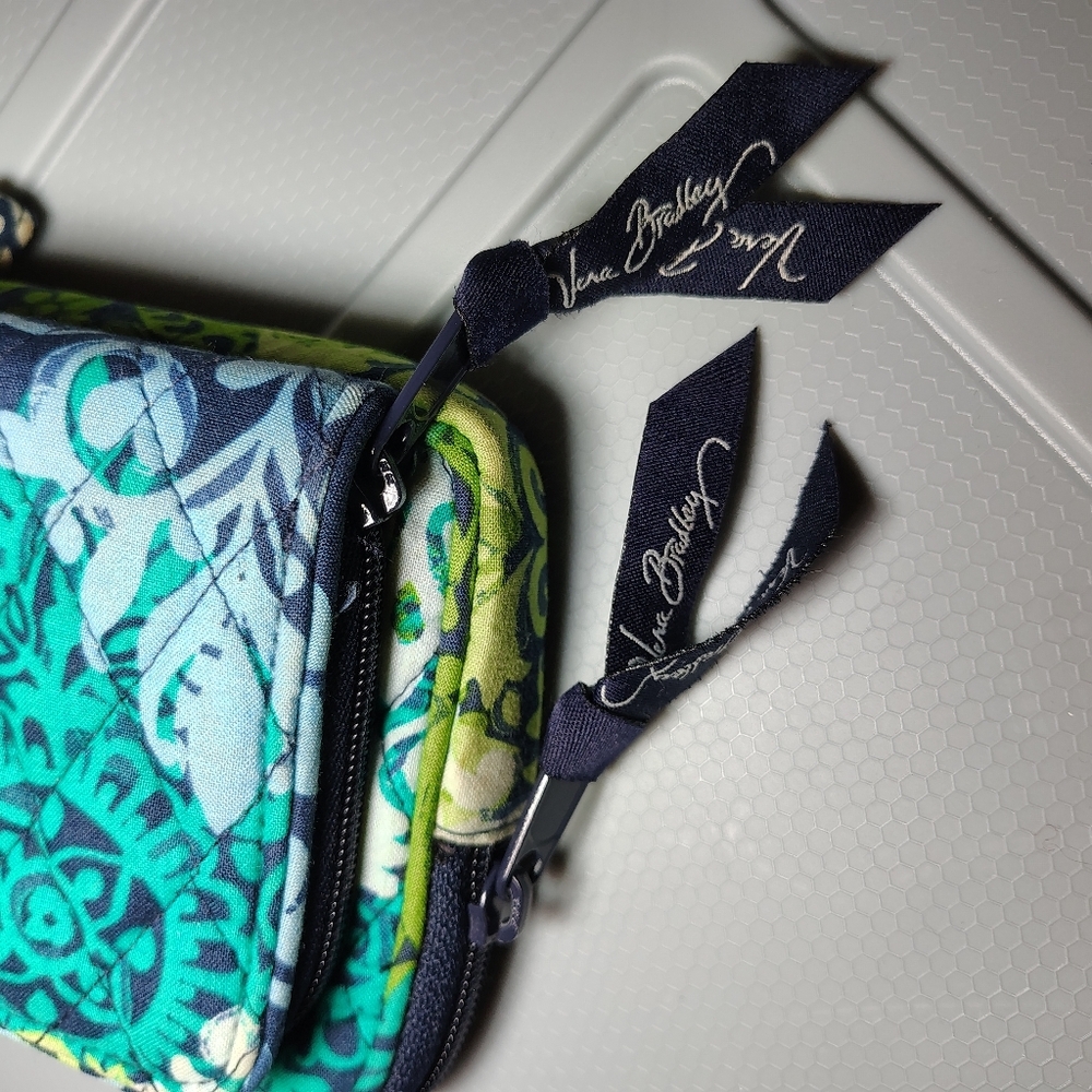 Vera Bradley Caribbean Sea Crossbody Wallet Wristlet - Picture 8 of 11